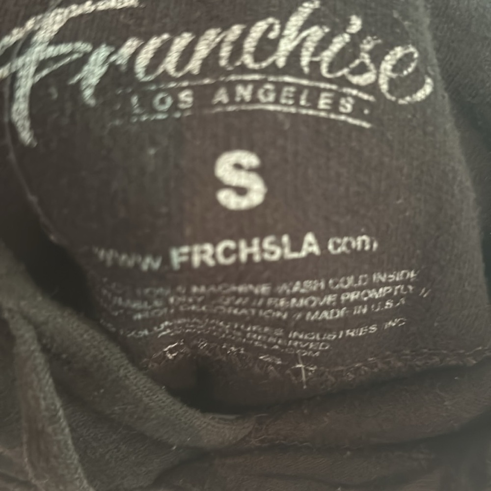 Sweatshirt - Picture 8 of 8